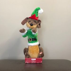 Holiday Fiesta Twisting Dancing Dog w/Music